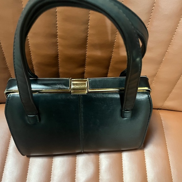 Vintage Black Leather Handbag - Picture 2 of 9